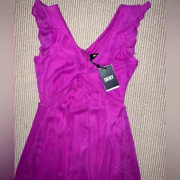 NWT DKNY Ruffle-Trim Tiered Gown - Picture 7 of 7